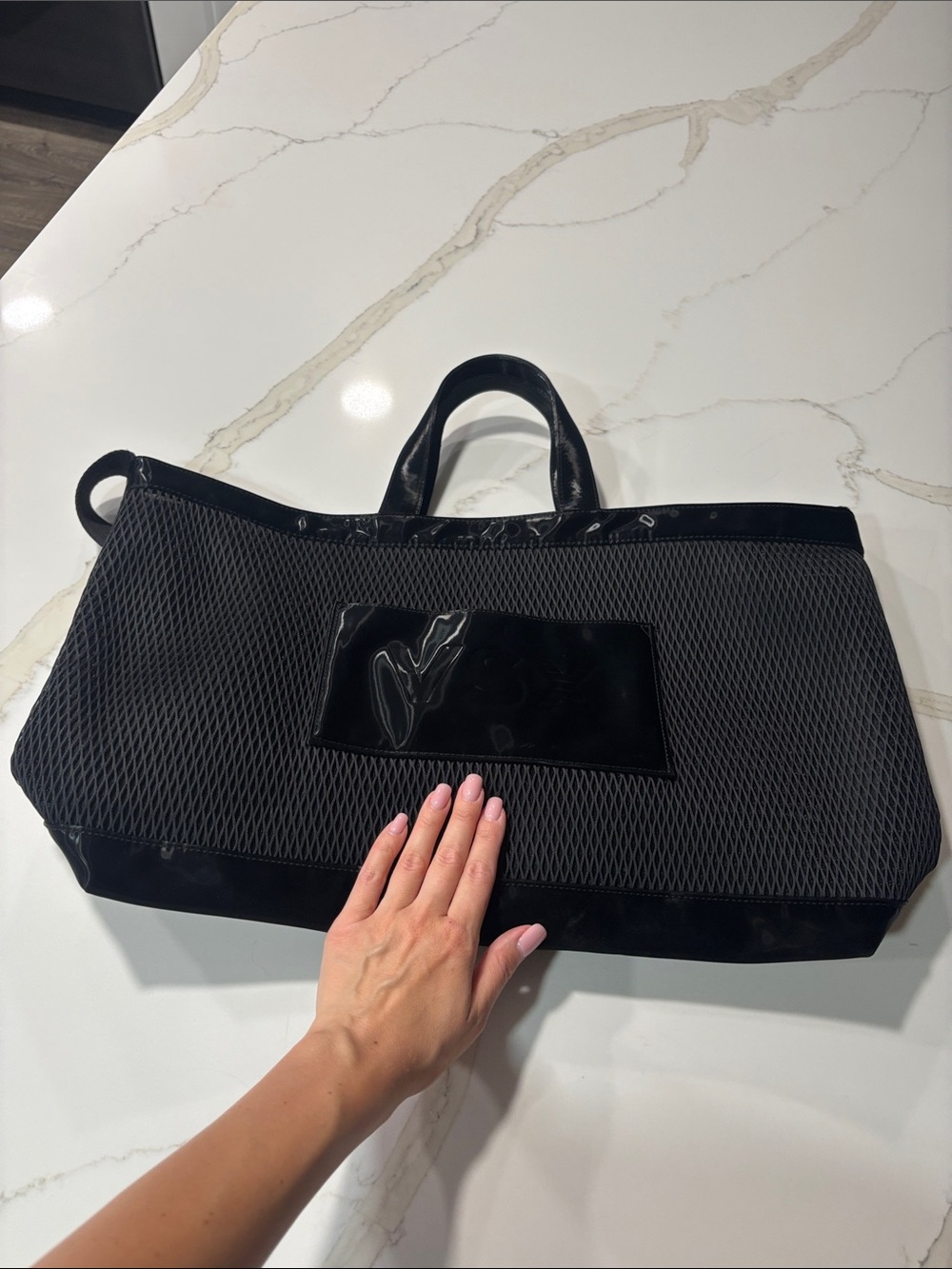 Black women Tote Bag with Gloss Trim